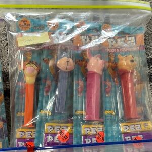 Disney Winnie the Pooh PEZ Candy Dispensers Set
O